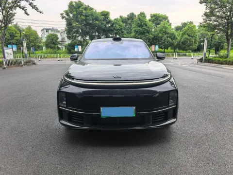 2024 Li L8 Range Extended 154HP REEV 42.8KWH,autocango,china used car exporter,china ev exporter,chinese used car exporter,chinese used ev exporter
