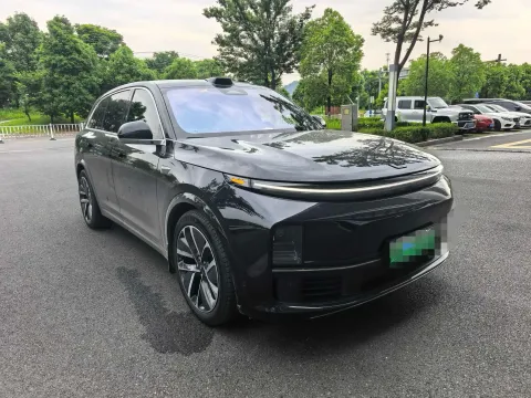 2024 Li L8 Range Extended 154HP REEV 42.8KWH,autocango,china used car exporter,china ev exporter,chinese used car exporter,chinese used ev exporter