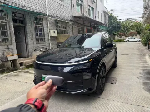 2025 LI L6,autocango,china used car exporter,china ev exporter,chinese used car exporter,chinese used ev exporter