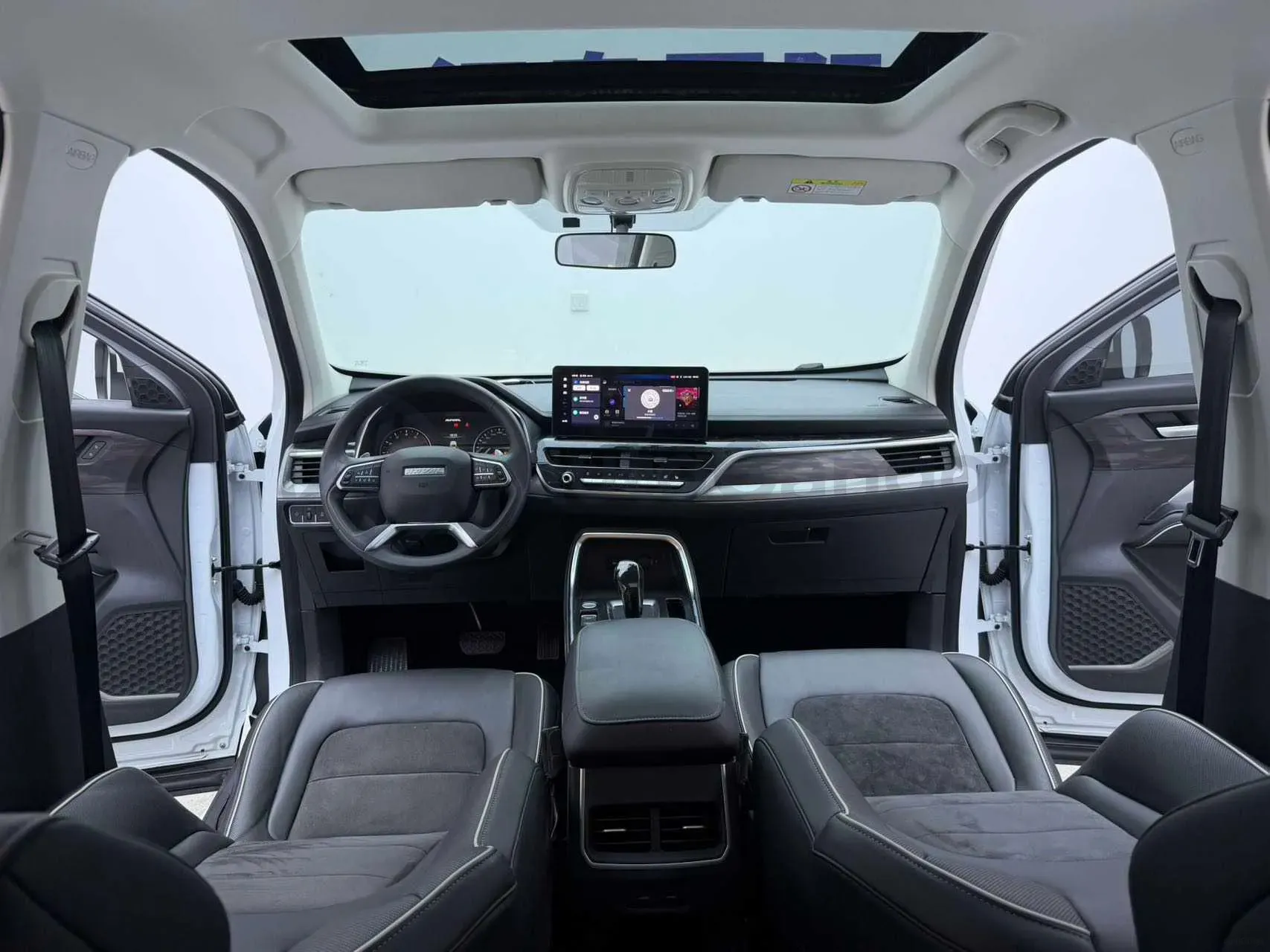 2021 Haval H6 1.5T 150HP L4 7DCT,autocango,china used car exporter,china ev exporter,chinese used car exporter,chinese used ev exporter