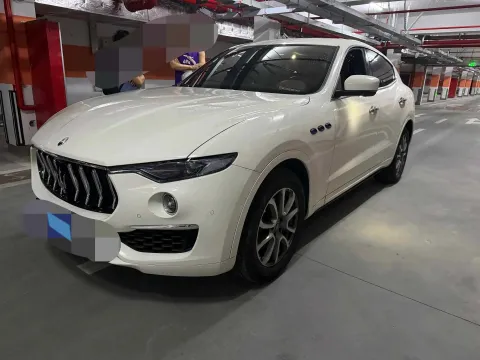2022 MASERATI LEVANTE,autocango,china used car exporter,china ev exporter,chinese used car exporter,chinese used ev exporter