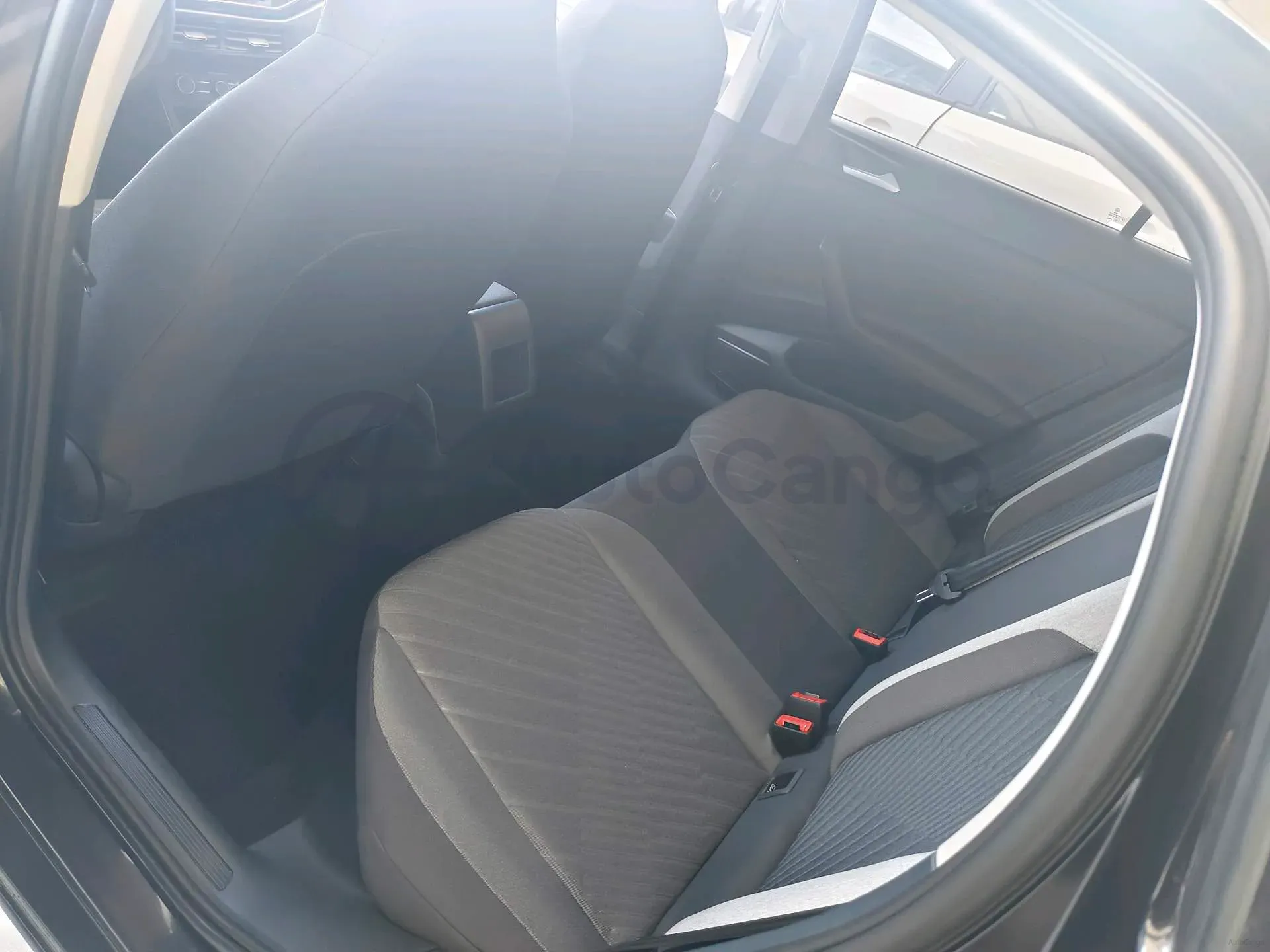 2023 Chery Omoda 1.5T 156HP L4 CVT,autocango,china used car exporter,china ev exporter,chinese used car exporter,chinese used ev exporter