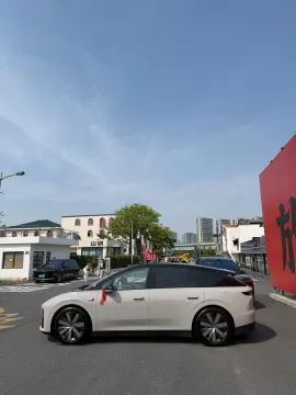 2025 Li i6 BEV,autocango,china used car exporter,china ev exporter,chinese used car exporter,chinese used ev exporter