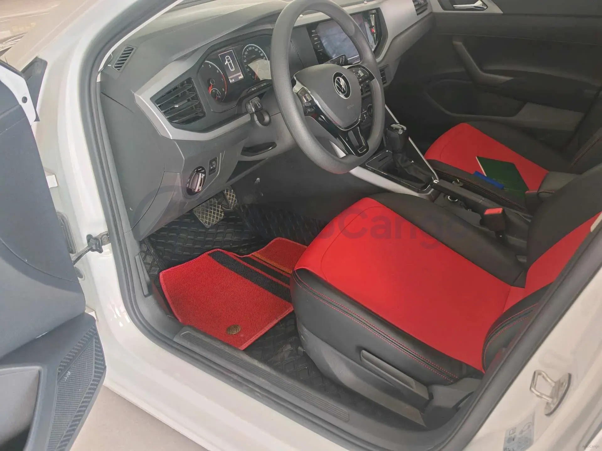 2021 Haval H6 1.5T 169HP L4 7DCT,autocango,china used car exporter,china ev exporter,chinese used car exporter,chinese used ev exporter