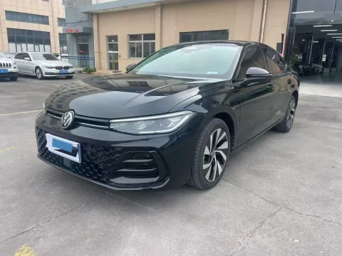 2025 VOLKSWAGEN PASSAT,autocango,china used car exporter,china ev exporter,chinese used car exporter,chinese used ev exporter