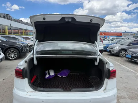 2021 Volkswagen Bora 1.5L 113HP L4 6AT