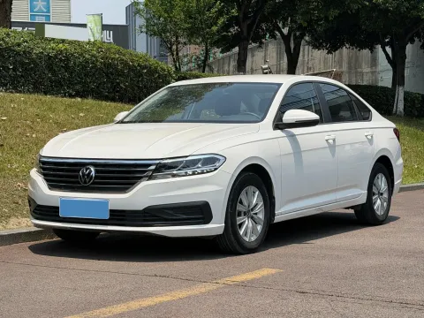 2021 VOLKSWAGEN LAVIDA,autocango,china used car exporter,china ev exporter,chinese used car exporter,chinese used ev exporter