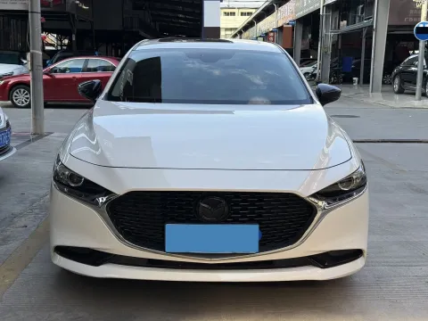 2021 Mazda 3 Axela 2.0L 158HP L4 6AT