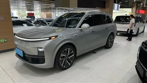 2022 LI L9,autocango,china used car exporter,china ev exporter,chinese used car exporter,chinese used ev exporter