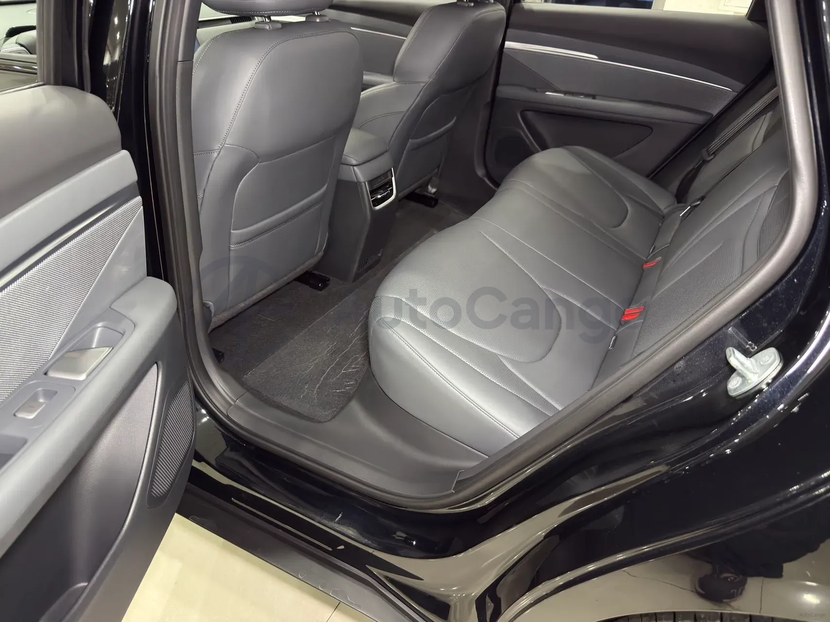 2025 Xpeng MONA M03 BEV,autocango,china used car exporter,china ev exporter,chinese used car exporter,chinese used ev exporter