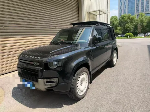 2025 LAND ROVER DEFENDER,autocango,china used car exporter,china ev exporter,chinese used car exporter,chinese used ev exporter