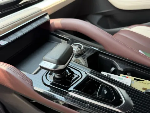 2021 Geely Monjaro 2.0T 218HP L4 7DCT