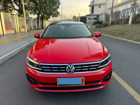 2019 Volkswagen Passat 1.4T 150HP L4 7DCT