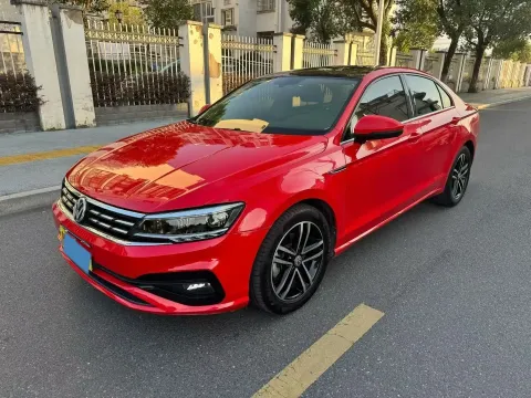 2019 VOLKSWAGEN PASSAT,autocango,china used car exporter,china ev exporter,chinese used car exporter,chinese used ev exporter