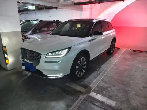 2022 LINCOLN CORSAIR,autocango,china used car exporter,china ev exporter,chinese used car exporter,chinese used ev exporter