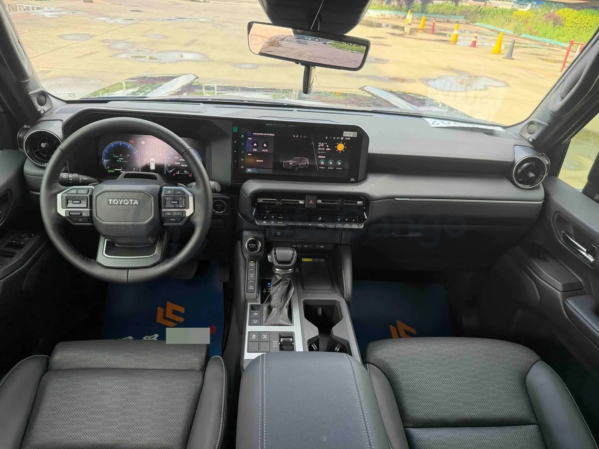 2025 Toyota Land Cruiser Prado 2.4T 282HP L4 8AT Hybrid 5.1KWH,autocango,china used car exporter,china ev exporter,chinese used car exporter,chinese used ev exporter