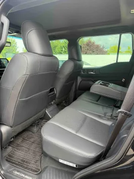 2025 Toyota Land Cruiser Prado 2.4T 282HP L4 8AT Hybrid 5.1KWH