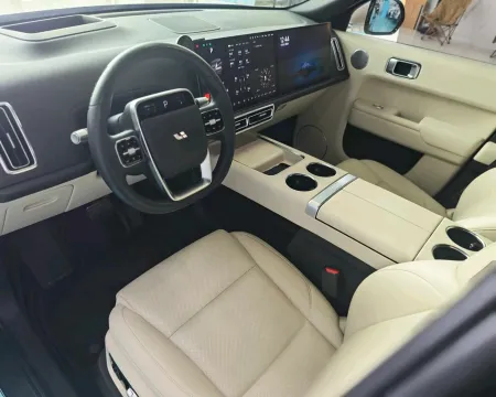 2022 Li L9 Range Extended 154HP REEV 42.6KWH,autocango,china used car exporter,china ev exporter,chinese used car exporter,chinese used ev exporter