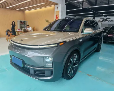 2022 LI L9,autocango,china used car exporter,china ev exporter,chinese used car exporter,chinese used ev exporter