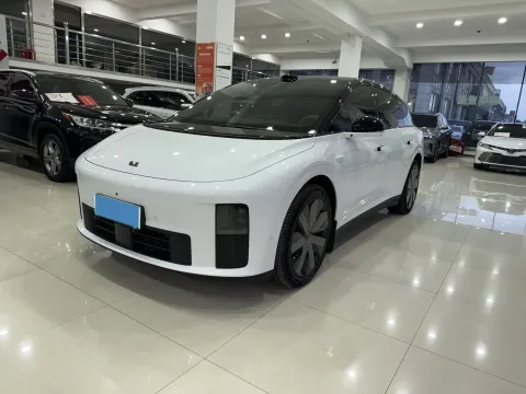 2025 Li i6 BEV,autocango,china used car exporter,china ev exporter,chinese used car exporter,chinese used ev exporter