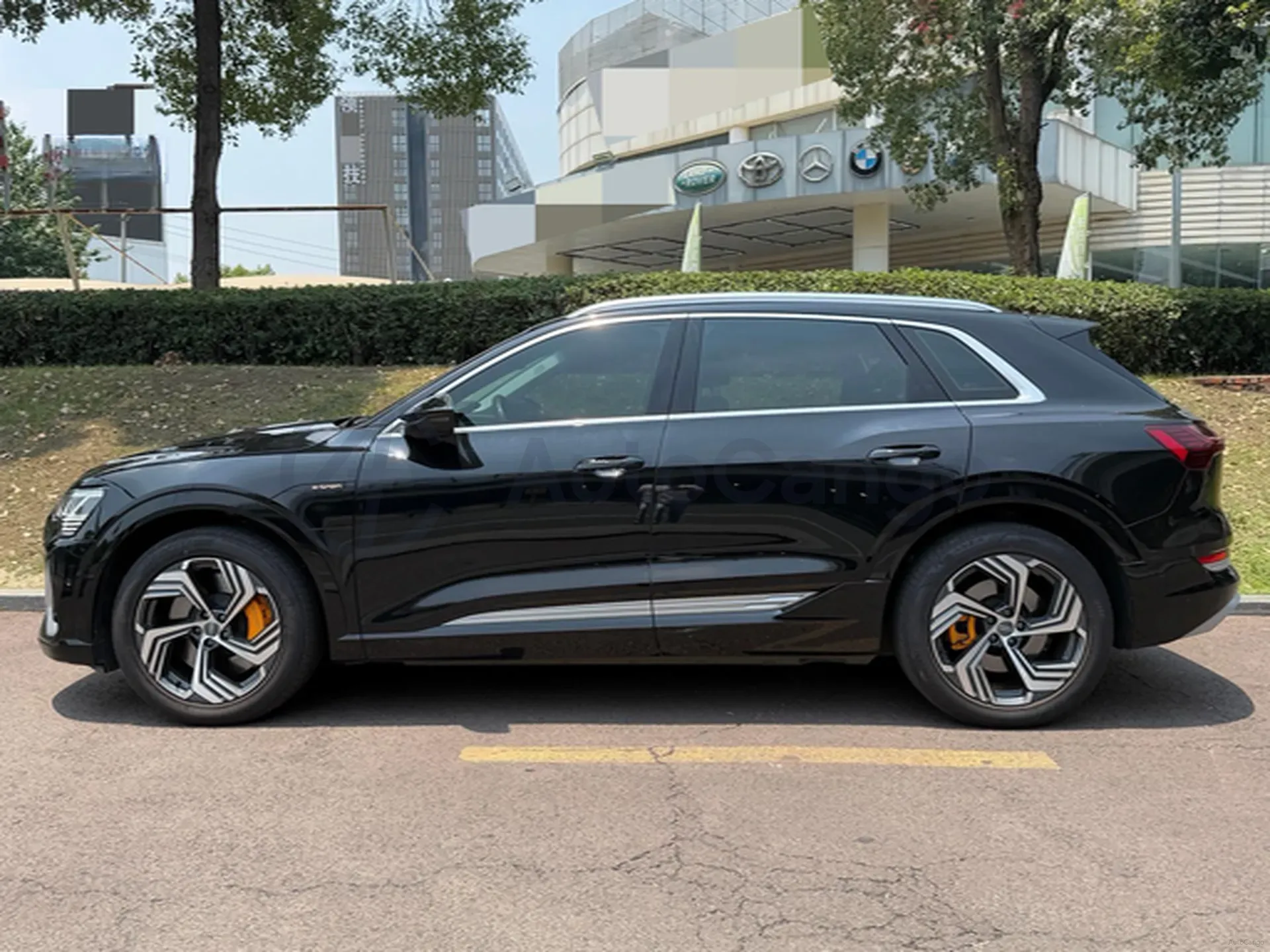 2021 Audi e-tron BEV 96.7KWH,autocango,china used car exporter,china ev exporter,chinese used car exporter,chinese used ev exporter
