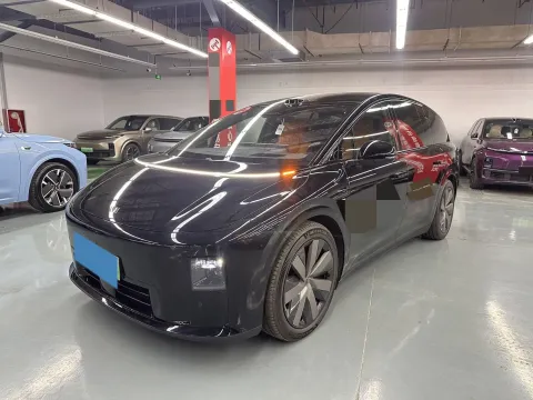 2025 LI I8,autocango,china used car exporter,china ev exporter,chinese used car exporter,chinese used ev exporter