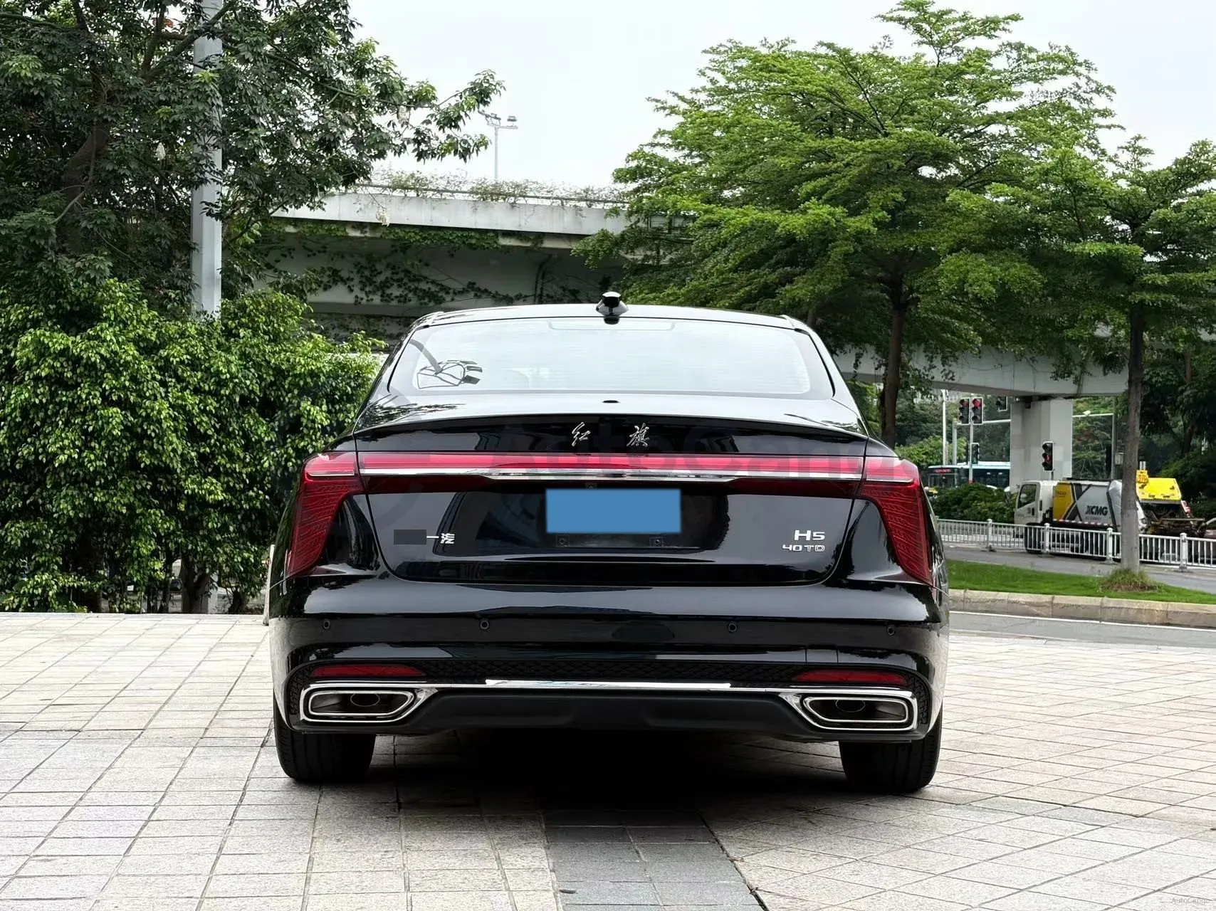 2023 HongQi H5 2.0T 224HP L4 8AT,autocango,china used car exporter,china ev exporter,chinese used car exporter,chinese used ev exporter