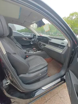 2022 HongQi HS5 2.0T 224HP L4 6AT