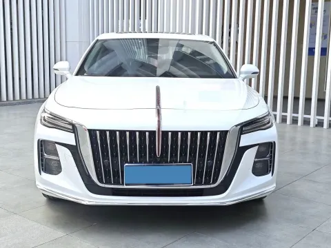2024 HongQi H5 2.0T 224HP L4 8AT