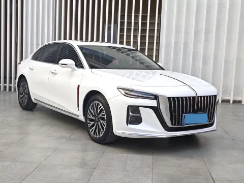 2024 HongQi H5 2.0T 224HP L4 8AT