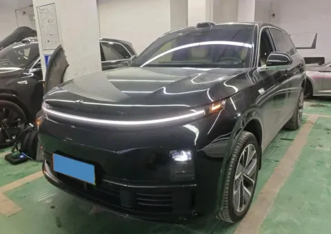 2024 LI L8,autocango,china used car exporter,china ev exporter,chinese used car exporter,chinese used ev exporter