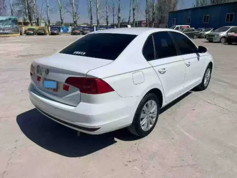 2019 Volkswagen Bora 1.5L 112HP L4 6AT