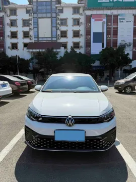 2025 Volkswagen Lavida 1.5L 110HP L4 6AT