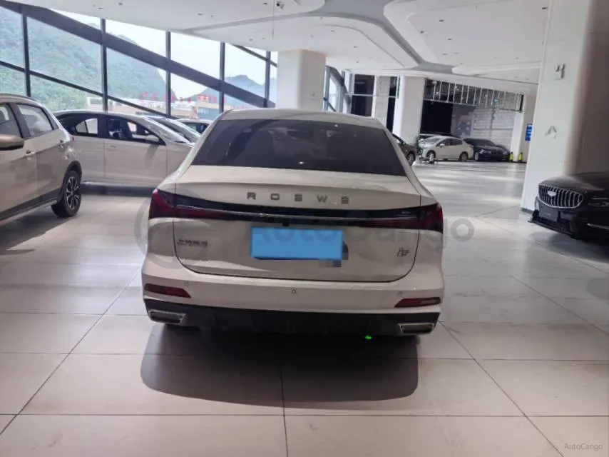 2024 Roewe i5 1.5L 129HP L4 CVT,autocango,china used car exporter,china ev exporter,chinese used car exporter,chinese used ev exporter