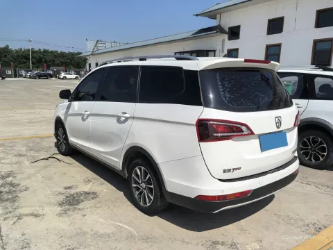 2019 BaoJun 730 1.5L 105HP L4 6MT