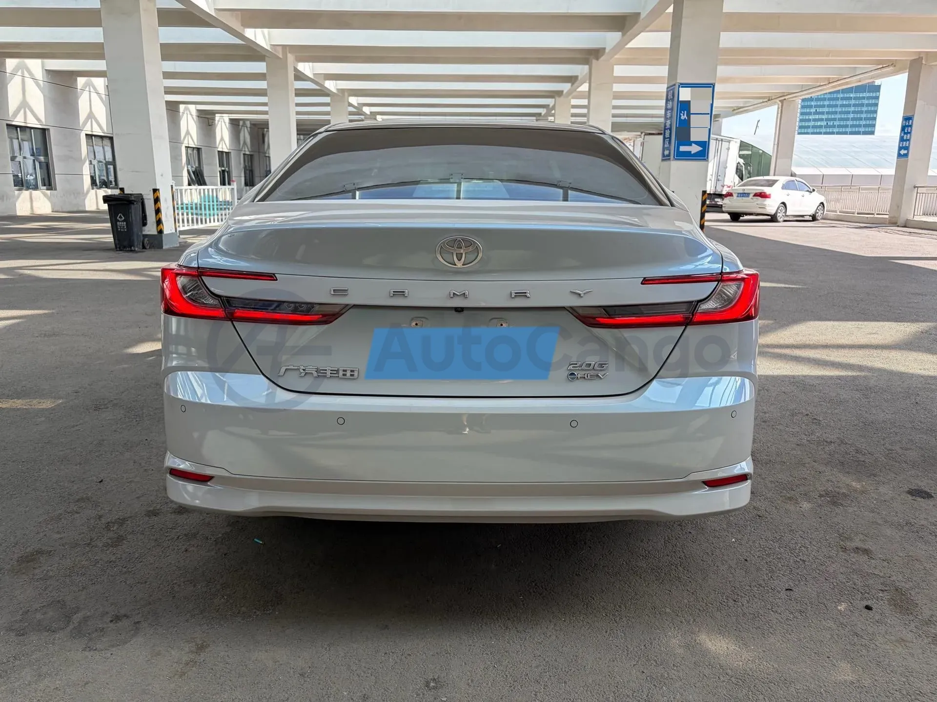 2024 Toyota Camry 2.0L 152HP L4 E-CVT Hybrid,autocango,china used car exporter,china ev exporter,chinese used car exporter,chinese used ev exporter