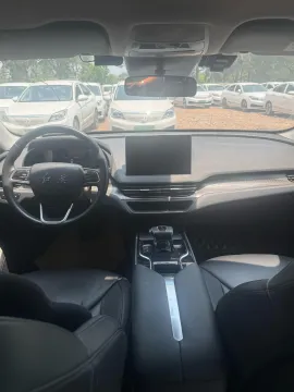2023 HongQi E-QM5 BEV 54KWH