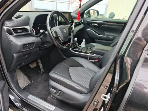 2022 Toyota Crown Kluger 2.5L 192HP L4 E-CVT Hybrid,autocango,china used car exporter,china ev exporter,chinese used car exporter,chinese used ev exporter