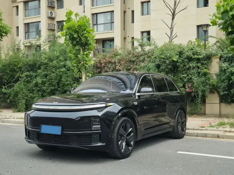2023 LI L7,autocango,china used car exporter,china ev exporter,chinese used car exporter,chinese used ev exporter
