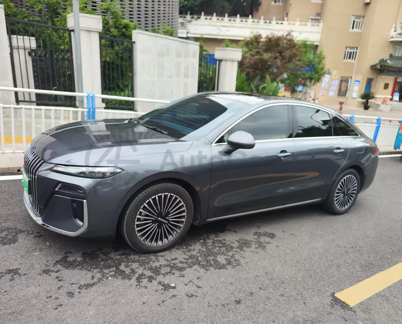 2025 Roewe M7 DMH 1.5L 112HP L4 1DHT PHEV,autocango,china used car exporter,china ev exporter,chinese used car exporter,chinese used ev exporter