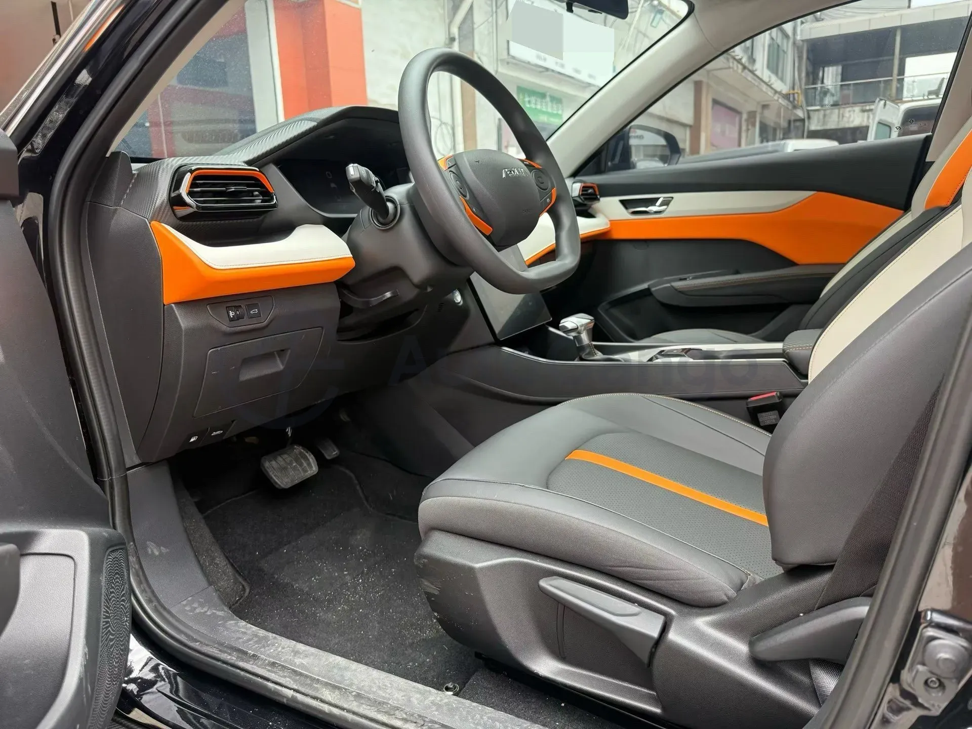 2023 DongFeng Aeolus YiXuan 1.5L 125HP L4 6DCT,autocango,china used car exporter,china ev exporter,chinese used car exporter,chinese used ev exporter