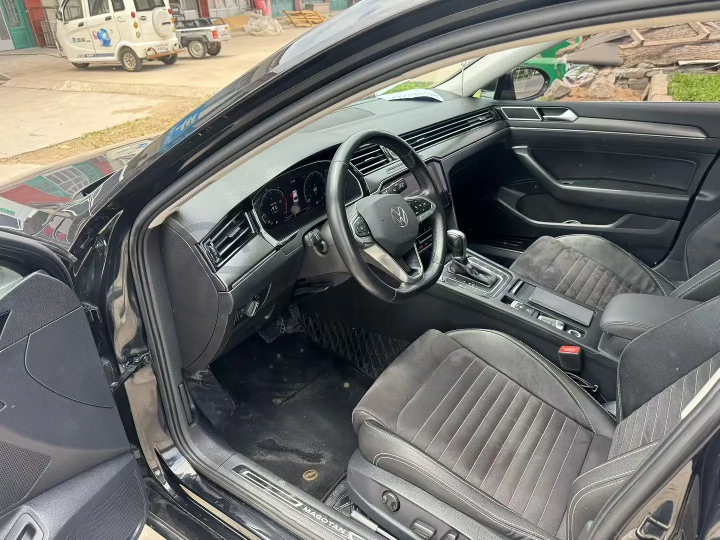 2020 Volkswagen Magotan 2.0T 186HP L4 7DCT,autocango,china used car exporter,china ev exporter,chinese used car exporter,chinese used ev exporter