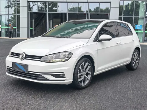 2020 VOLKSWAGEN GOLF,autocango,china used car exporter,china ev exporter,chinese used car exporter,chinese used ev exporter