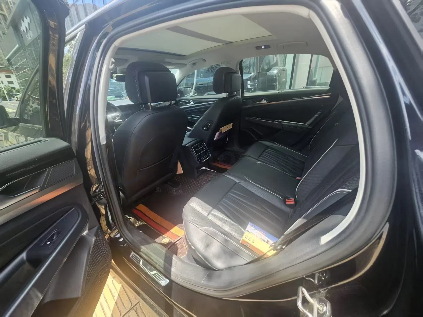 2022 Xpeng P7 BEV 60.2KWH,autocango,china used car exporter,china ev exporter,chinese used car exporter,chinese used ev exporter