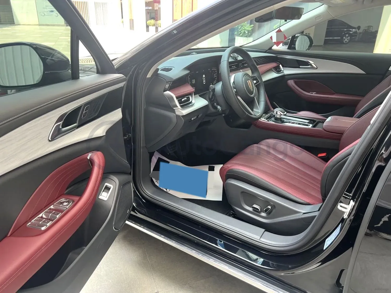 2025 HongQi H5 1.5T 169HP L4 7DCT,autocango,china used car exporter,china ev exporter,chinese used car exporter,chinese used ev exporter