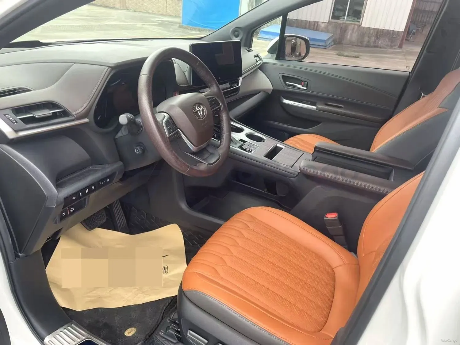 2022 Toyota Granvia 2.5L 192HP L4 E-CVT Hybrid,autocango,china used car exporter,china ev exporter,chinese used car exporter,chinese used ev exporter