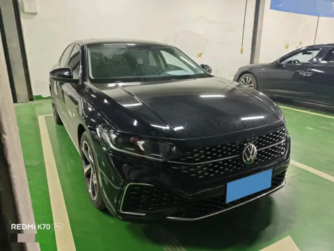 2024 Volkswagen Passat 2.0T 186HP L4 7DCT,autocango,china used car exporter,china ev exporter,chinese used car exporter,chinese used ev exporter