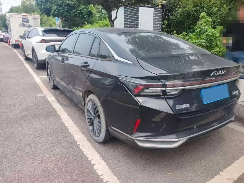 2021 DongFeng Aeolus YiXuan MAX 1.5T 190HP L4 7DCT,autocango,china used car exporter,china ev exporter,chinese used car exporter,chinese used ev exporter