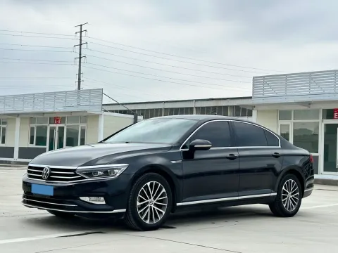 2020 VOLKSWAGEN MAGOTAN,autocango,china used car exporter,china ev exporter,chinese used car exporter,chinese used ev exporter