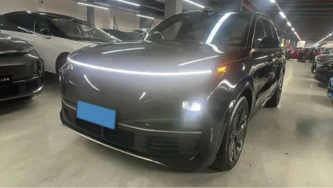 2025 LI L9,autocango,china used car exporter,china ev exporter,chinese used car exporter,chinese used ev exporter